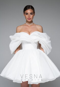 Свадебное платье Рафаэлла-V70099. С пышной юбкой, короткое без шлейфа.