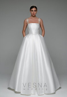 Свадебное платье Шадэ Люкс-V70110. А-силуэт, длинное со шлейфом.