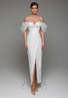 Свадебное платье Бриджид Вайт-V70125. С прямой юбкой, длинное без шлейфа.