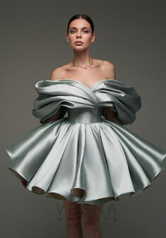 Вечернее платье Рафаэлла Минт-V70791. С пышной юбкой, короткое без шлейфа.