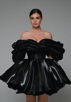 Вечернее платье Рафаэлла Блэк-V70864. С пышной юбкой, короткое без шлейфа.