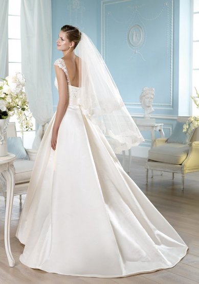 Свадебное платье HARO-L36371 - Свадебный салон La Sposa De La Rosa - закрыт