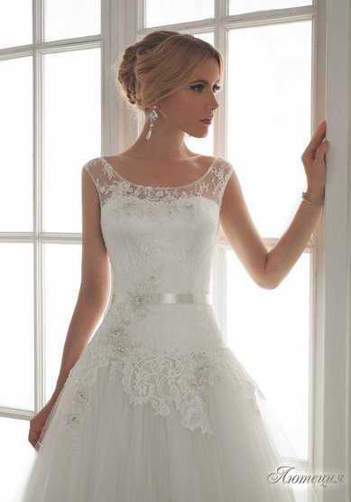 Свадебное платье Лютеция-Y46803 - Салон свадебной и вечерней моды Your Love Story