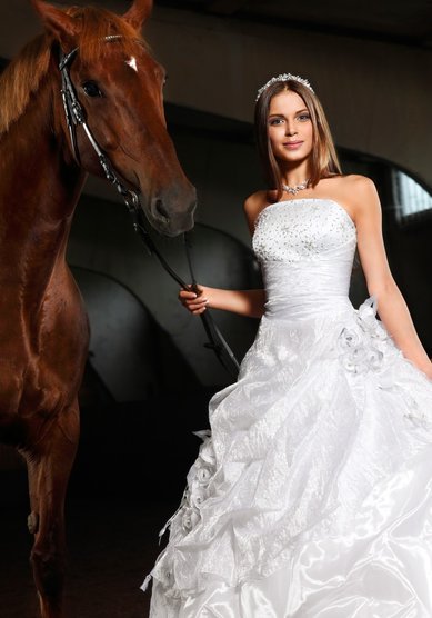 Свадебное платье Летиция-B56401 - Мир свадебной моды Bellissimo