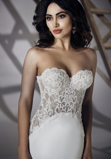 Свадебное платье RK12-Б60317 - Свадебный салон Белый Авантаж