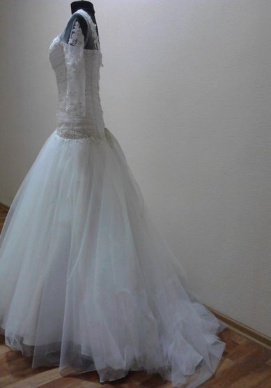 Свадебное платье Кармен (с рукавами)-В61561 - Свадебный салон Венера