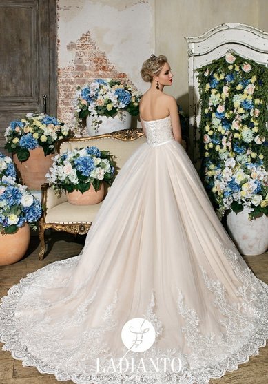 Свадебное платье 136-M64259 - свадебный салон MOON