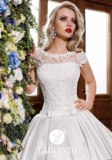 Свадебное платье 145-M64307 - свадебный салон MOON