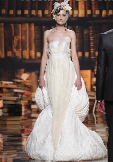 Свадебное платье Macbeth Crudo-W13424 - Свадебный бутик WonderWhite