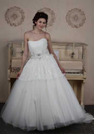 Свадебное платье Валентина-M16718 - Салон Вечернего и Свадебного платья MADONNA