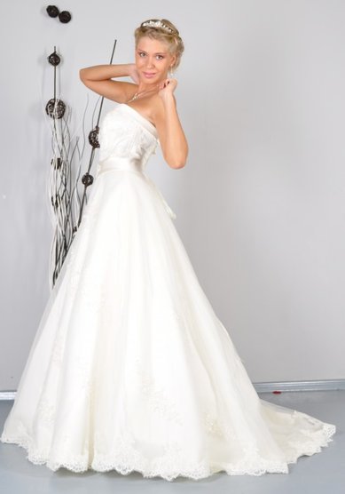 Свадебное платье Моник-В19683 - Свадебный салон Венера