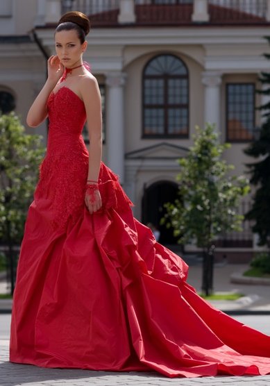 Свадебное платье Red-A36917 - Свадебный салон ART PODIUM