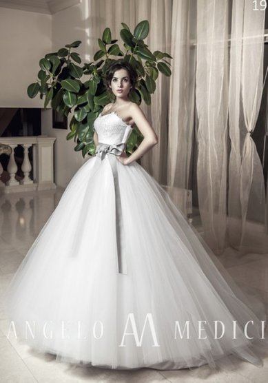 Свадебное платье 019-S37137 - Свадебный салон Slanovskiy (м. Ул. Подбельского)