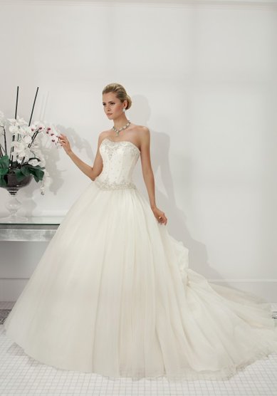 Свадебное платье 023-А39123 - Свадебный салон Александра