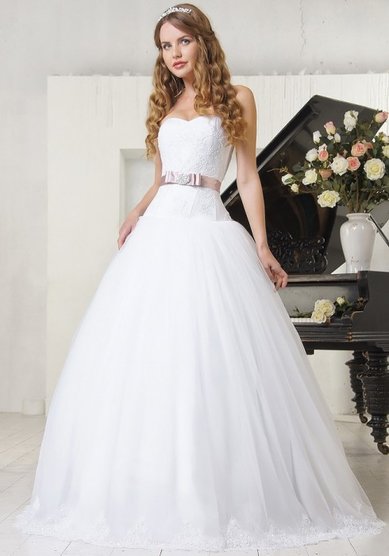 Свадебное платье Laura-B40179 - Свадебный салон Belle Amore