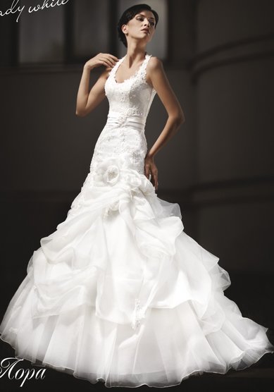 Свадебное платье Лора-Y43989 - Салон свадебной и вечерней моды Your Love Story