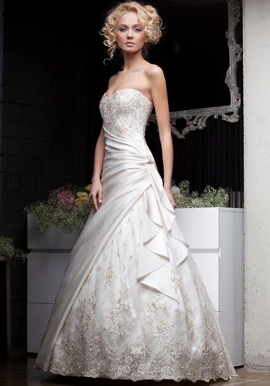 Свадебное платье Мистраль-Л46241 - Свадебный салон Лария