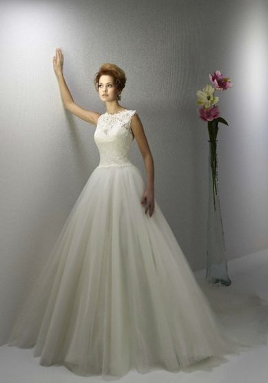 Свадебное платье Татьянка (закрытое с кружевом)-В48660 - Свадебный салон Венера