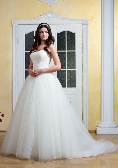 Свадебное платье Татьянка (крем открытая)-В51138 - Свадебный салон Венера