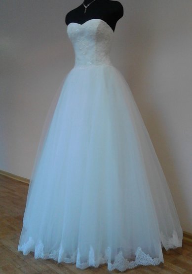 Свадебное платье Татьянка (открытое с вышивкой)-В58917 - Свадебный салон Венера