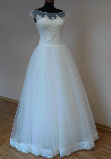 Свадебное платье Татьянка (закрытое с вышивкой)-В58918 - Свадебный салон Венера