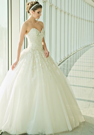 Свадебное платье Ария, 46-3-К62491 - САЛОН СВАДЕБНОЙ И ВЕЧЕРНЕЙ МОДЫ Конфетка