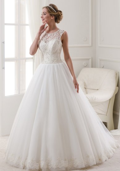 Свадебное платье Сюзет, 7479-К62540 - САЛОН СВАДЕБНОЙ И ВЕЧЕРНЕЙ МОДЫ Конфетка