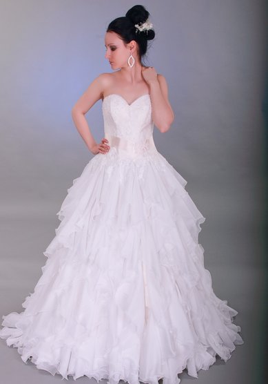 Свадебное платье Волна, 17-262-К62804 - САЛОН СВАДЕБНОЙ И ВЕЧЕРНЕЙ МОДЫ Конфетка