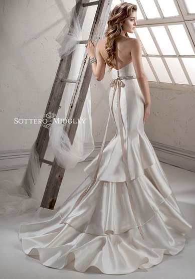 Свадебное платье Vivien-C67024 - Свадебный салон Celebrity