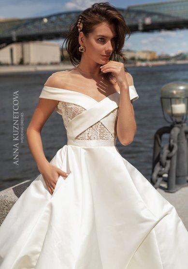 Свадебное платье AKSEL-В68047 - Свадебный салон ВЕГА