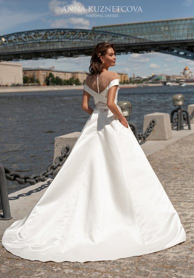 Свадебное платье AKSEL-В68047 - Свадебный салон ВЕГА