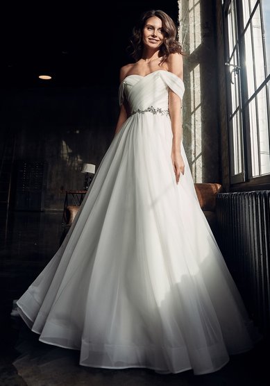 Свадебное платье Маэлз-В68169 - Свадебный салон ВЕГА