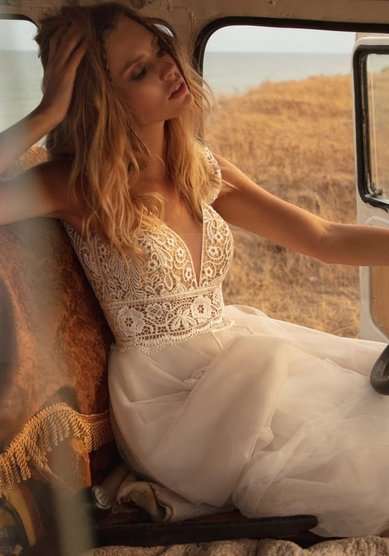 Свадебное платье Andrea-В68532 - Свадебный салон ВЕГА