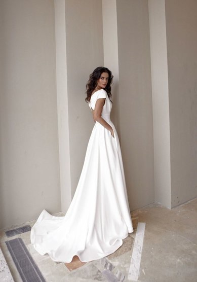 Свадебное платье Элма-M68630 - Салон свадебных и вечерних платьев для современных невест MegaDay...