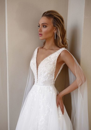 Свадебное платье Симона-M68634 - Салон свадебных и вечерних платьев для современных невест MegaDay...