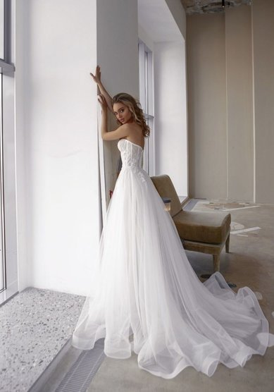 Свадебное платье Монга-M68635 - Салон свадебных и вечерних платьев для современных невест MegaDay...