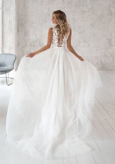 Свадебное платье Бриана-M68650 - Салон свадебных и вечерних платьев для современных невест MegaDay...