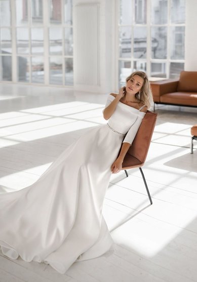 Свадебное платье Регина-M68658 - Салон свадебных и вечерних платьев для современных невест MegaDay...