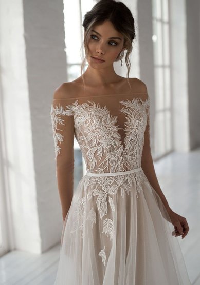 Свадебное платье Холли-M68665 - Салон свадебных и вечерних платьев для современных невест MegaDay...