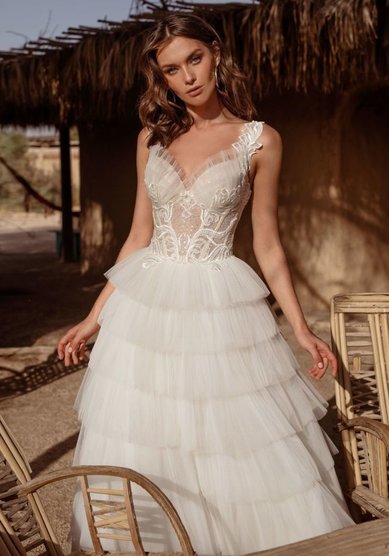 Свадебное платье Патриция-M68676 - Салон свадебных и вечерних платьев для современных невест MegaDay...