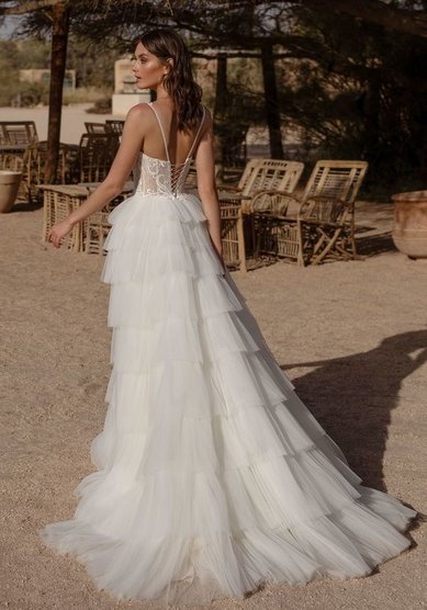 Свадебное платье Патриция-M68676 - Салон свадебных и вечерних платьев для современных невест MegaDay...