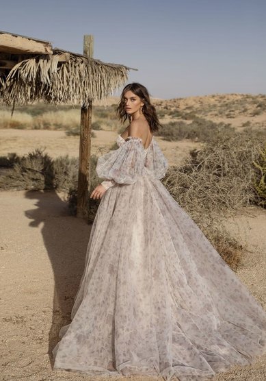 Свадебное платье Элизия-M68680 - Салон свадебных и вечерних платьев для современных невест MegaDay...