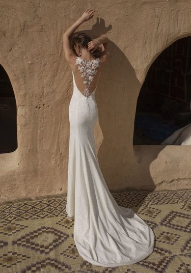 Свадебное платье Умбелина-M68682 - Салон свадебных и вечерних платьев для современных невест MegaDay...