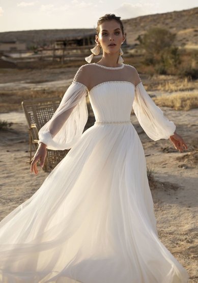 Свадебное платье Лирин-M68684 - Салон свадебных и вечерних платьев для современных невест MegaDay...