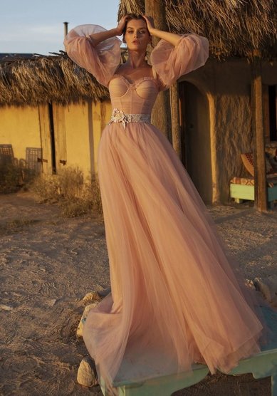 Свадебное платье Виветта-M68685 - Салон свадебных и вечерних платьев для современных невест MegaDay...