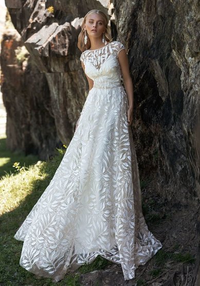 Свадебное платье Паулина-M68688 - Салон свадебных и вечерних платьев для современных невест MegaDay...