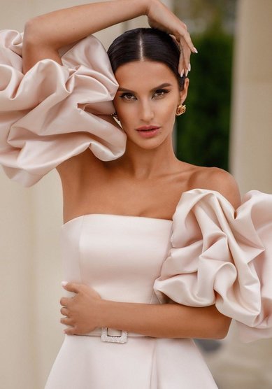 Свадебное платье ST 1101-M69507 - Салон свадебных и вечерних платьев для современных невест MegaDay...