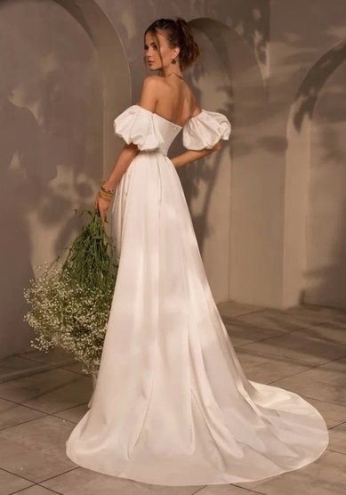 Свадебное платье ММ 0806-M69511 - Салон свадебных и вечерних платьев для современных невест MegaDay...