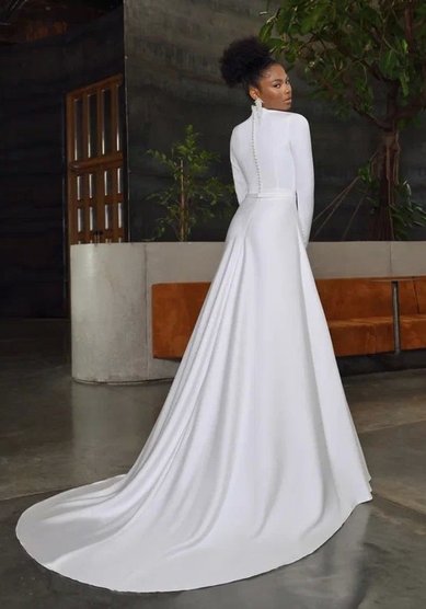 Свадебное платье ММ 0837-M69524 - Салон свадебных и вечерних платьев для современных невест MegaDay...