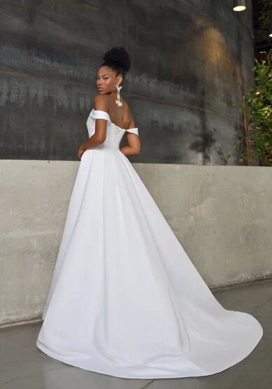 Свадебное платье ММ 0840-M69527 - Салон свадебных и вечерних платьев для современных невест MegaDay...